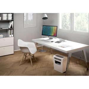 Produktbild für Aktenvernichter Leitz 8009 IQ Home Office P4, weiß