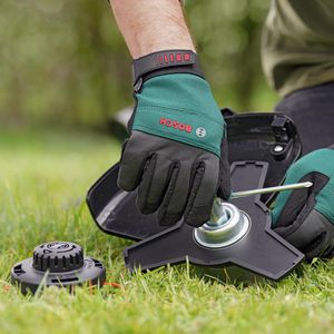 Produktbild für Rasentrimmer Bosch AdvancedBrushCut 36V, Akku