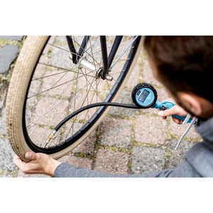 Hazet Reifenfüller Reifenfüll-Messgerät, geeicht, analog, Messbereich: 0 -  12 bar – Böttcher AG