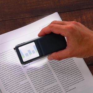 Produktbild für Lupe Carson-Optical PO-25 MiniBrite, mit Licht