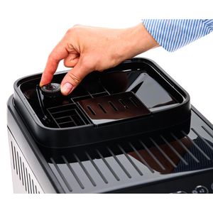 Produktbild für Kaffeevollautomat DeLonghi Magnifica S, schwarz