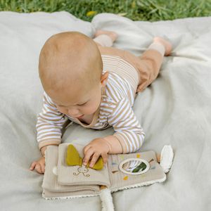 Produktbild für Motorikspielzeug Fehn 046076, Stoffbuch Schaf Natur