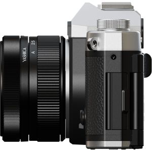 Produktbild für Kompaktkamera Yashica FX-D 100, mit 2,8 Zoll Display