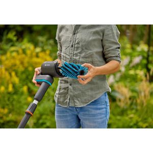 Produktbild für Terrassenreiniger Gardena Akku-Multi-Reiniger