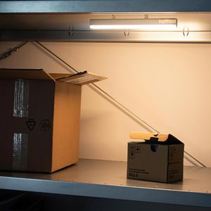 Produktbild für LED-Unterbauleuchte Müller-Licht Belle Lux, USB