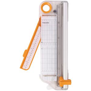 Rollenschneider Fiskars Bypass 9-1068570, A4