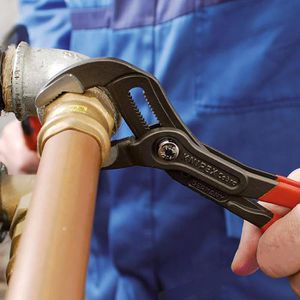 Produktbild für Wasserpumpenzange Knipex Cobra XL, 87 01 400