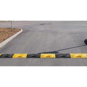 Produktbild für Fahrbahnschwelle Moravia TOPSTOP 5-RE, 281.14.155, Kunststoff