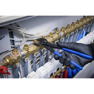 Produktbild für Wasserpumpenzange BGS-technic 9543