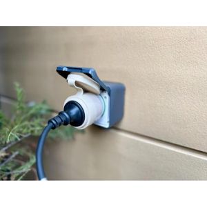 Produktbild für Smart-Steckdose Shelly Plus Plug S Gen3, für außen