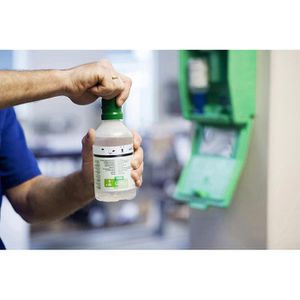 Produktbild für Augenspülung Plum Maxi sterile, NaCl