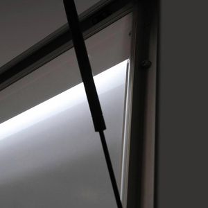 Produktbild für Schaukasten Showdown-Displays T-Linie LED B1 außen