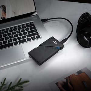 Produktbild für Festplatte ADATA SE920, SE920-2TCBK