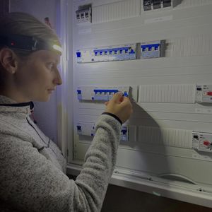 Produktbild für Stirnlampe TFA Lumatec free LED, wiederaufladbar