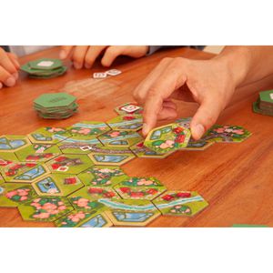Produktbild für Brettspiel Pegasus-Spiele Dorfromantik - Sakura