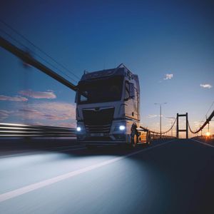 Produktbild für Auto-Lampe OSRAM Truckstar, 6000 Kelvin, H7