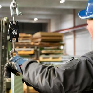 Produktbild für Hängewaage PCE HS300N mit Tara-Funktion, Teilung 100 g