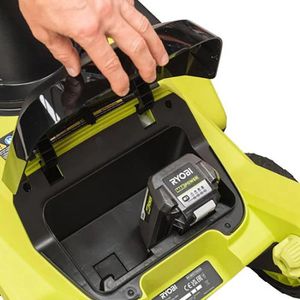 Produktbild für Schneefräse Ryobi Brushless RY36STX53A-150, Akku
