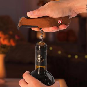 Produktbild für Taschenmesser Victorinox Ranger Wood 55, 0.9561.63, braun