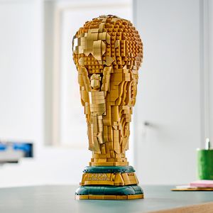 Produktbild für Klemmbausteine LEGO Editions 43020, ab 12 Jahre