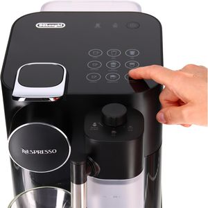 Produktbild für Kapselmaschine DeLonghi Nespresso EN640.B
