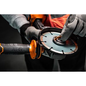 Produktbild für Winkelschleifer AEG BEWS 18-125BLPX2-0, 4935480857