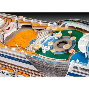 Produktbild für Modellbausatz Revell 05230 Cruise Ship AIDA