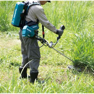 Produktbild für Rasentrimmer Makita UR101CZ, Akku