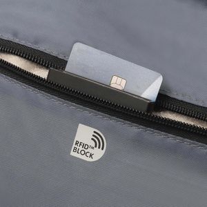 Produktbild für Laptoptasche Dicota Eco Top Traveller Core schwarz
