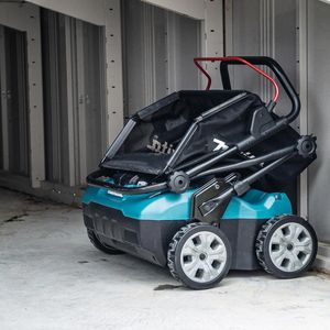 Produktbild für Vertikutierer Makita UV001GZ XGT, Akku