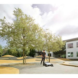 Produktbild für Kehrmaschine Nilfisk SW250 920, 50000494, manuell