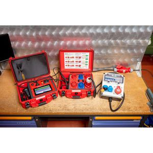 Produktbild für Gerätetester Benning 10238249, ST 755+ BTEC Set