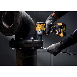 Produktbild für Akku-Schlagschrauber DeWalt DCF922NT-XJ, 406Nm
