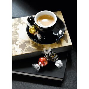 Produktbild für Pralinen Lindt Lindor Weiß, 78 Stück