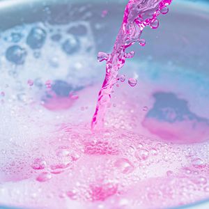 Produktbild für Autoshampoo Tuga-Chemie Shampoo-Teufel, mit Litschi-Duft