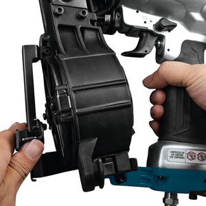 Produktbild für Druckluftnagler Makita AN454 Coilnagler
