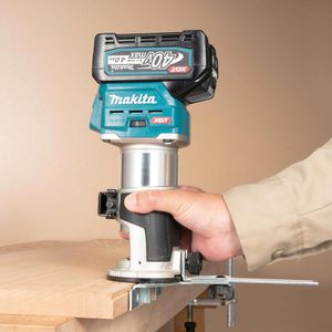 Produktbild für Oberfräse Makita RT001GM205, XGT, Akku, 40 V / 4,0 Ah