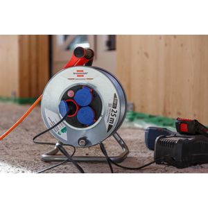 Produktbild für Kabeltrommel Brennenstuhl Garant S Bremaxx, 25m