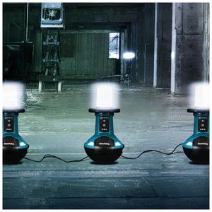 Produktbild für Baustrahler Makita DML810, LED, für 18 V Akkus