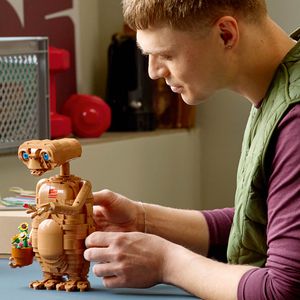 Produktbild für Klemmbausteine LEGO Ideas 21370, ab 18 Jahre