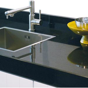 Produktbild für Steinreiniger HG Naturstein Arbeitsplattenreiniger