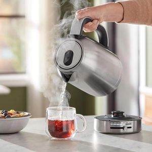 Produktbild für Wasserkocher KitchenAid 5KEK1701ESX, silber