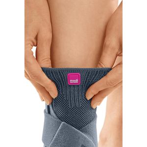Produktbild für Sprunggelenkbandage medi Levamed active