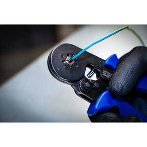 Produktbild für Crimpzange BGS-technic 71000, mit Aderendhülsen