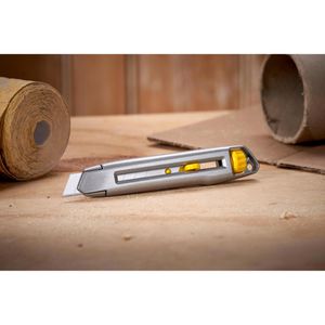 Produktbild für Cuttermesser Stanley Interlock, 0-10-018