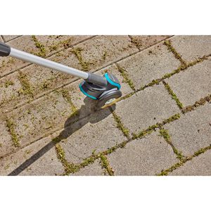 Produktbild für Fugenreiniger Gardena Akku-Fugenbürste EasyWeed