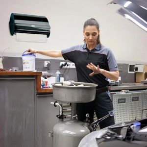 Produktbild für Putztuchrolle Tork Advanced, 129265, W5, aus Zellstoff, weiß