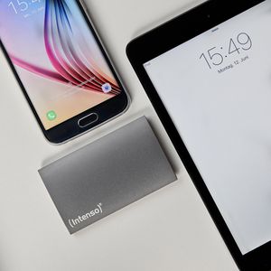 Produktbild für Festplatte Intenso Premium, 3823470