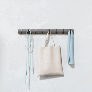 Produktbild für Kleiderhaken Umbra Flip 8, 318858-1045, aus Holz, klappbar