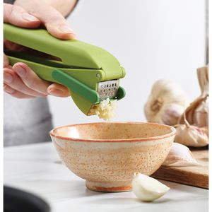 Produktbild für Knoblauchpresse JosephJoseph CleanForce Kunststoff